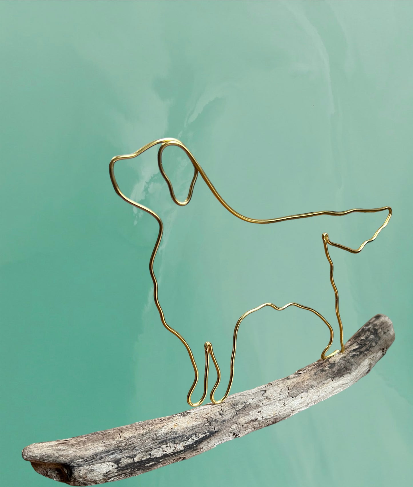 Golden Retriever wire silhouette on driftwood