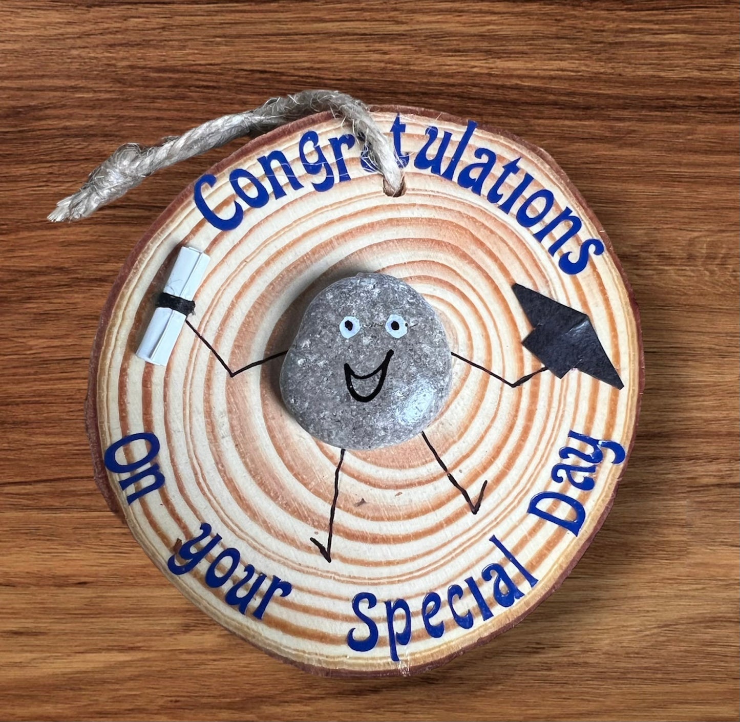 Graduation log art